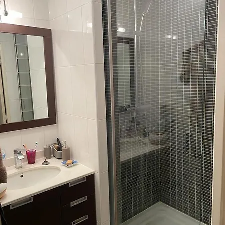 Terrasse 8/10 Personnes Centre *